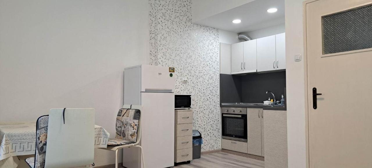 Alana Apartment Stara Zagora Exterior photo